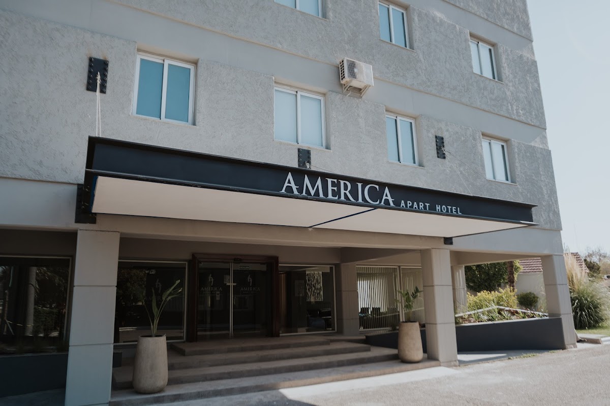 AMERICA APART HOTEL                